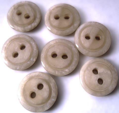 B0129 13mm Pale Beige Marble Effect 2 Hole Button