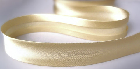 BB2005 25mm Antique Cream Satin Bias Binding Tape