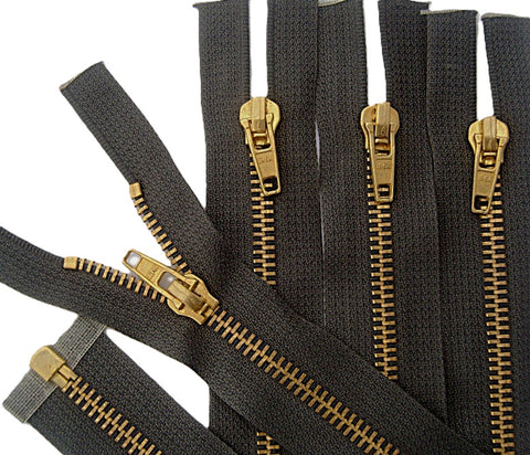 Z5224 56cm Dark Grey Brass Teeth No.5 Open End Zip