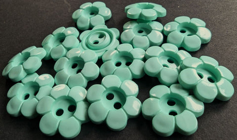 B14150 11mm Mint Green Gloss Nylon Daisy Flower Shape 2 Hole Button