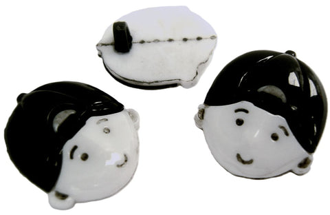 B17716 21mm Black and White Boy Face Childrens Novelty Shank Button