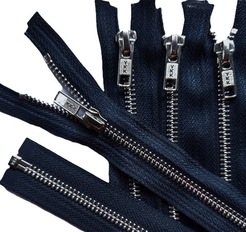 Z0102 YKK 61cm Navy-Silver Metal Teeth No.5 Open End Zip