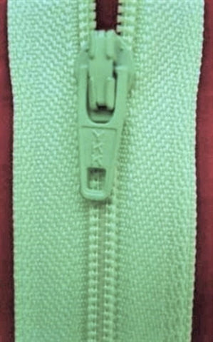 Z0795L YKK 41cm Pale Mint Green Nylon No.3 Closed End Zip