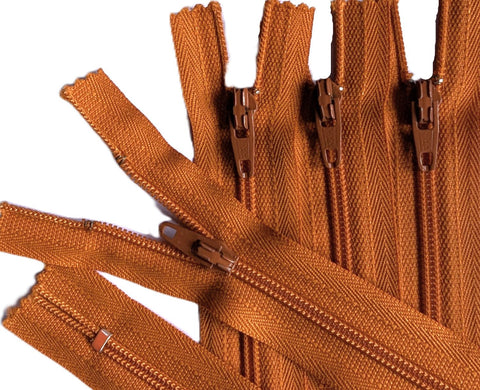 Z1857 YKK 51cm Burnt Orange Nylon No.3 Closed End Zip