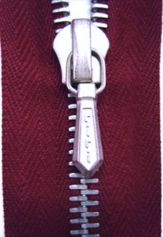 Z2580 46cm Burgundy Metal Teeth No.5 Open End Zip