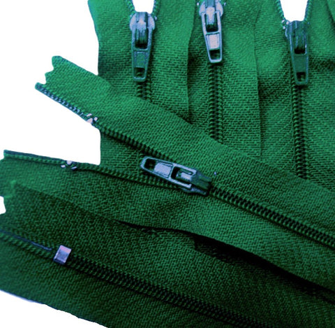 Z3127C 18cm Deep Green Nylon No.3 Closed End Zips