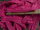 Z3135C 18cm Cerise Pink Nylon No.3 Pin Lock Closed End Zips