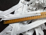 £4 for 100 White Nylon 18cm Closed End QUALITY No.3 Zips.