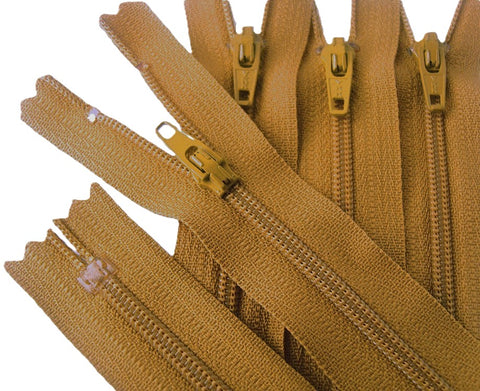 Z3995 YKK 15cm Old Gold Nylon No.3 Closed End Zip