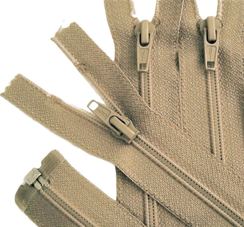 Z4963 41cm Beige Optilon Nylon No.5 Open End Zip