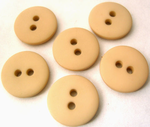 B12882 15mm Pale Ecru Matt 2 Hole Button