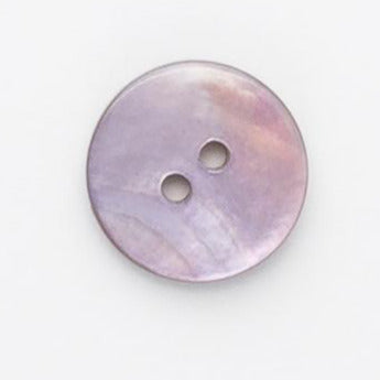 B11638 18mm Lilac Akoya Shell 2 Hole Button