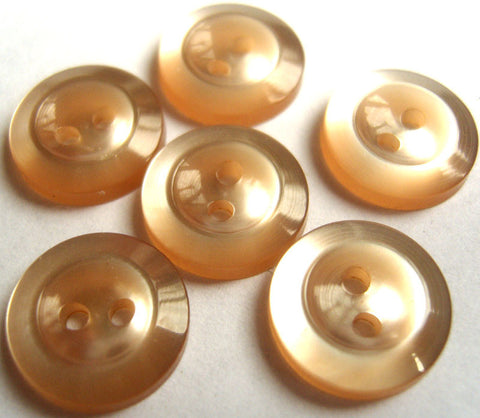 B4471 14mm Oyster Beige Pearlised 2 Hole Button - Ribbonmoon