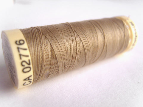 GT 131L Mushroom Beige Gutermann Polyester Sew All Thread 