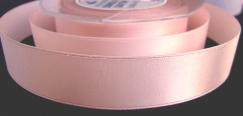 R0802 22mm Pale Petal Peach Single Faced Satin Ribbon by Offray - Ribbonmoon