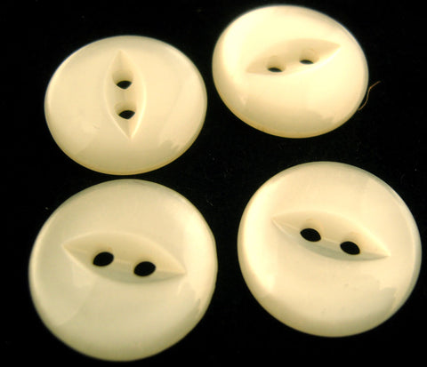 B16980 19mm Ivory Polyester Fish Eye 2 Hole Button