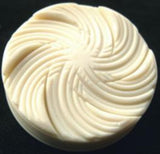 B6221 38mm Cream Very Chunky Shank Button - Ribbonmoon