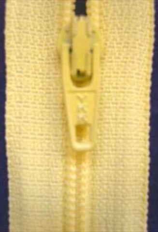 Z1984 YKK 15cm Very Pale Primrose Nylon No.3 Closed End Zip - Ribbonmoon