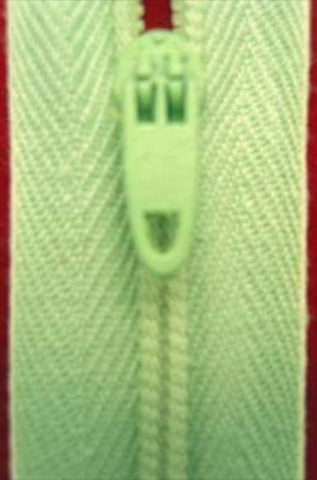 Z3345 18cm Pale Green Nylon Pin Lock No.3 Closed End Zip - Ribbonmoon