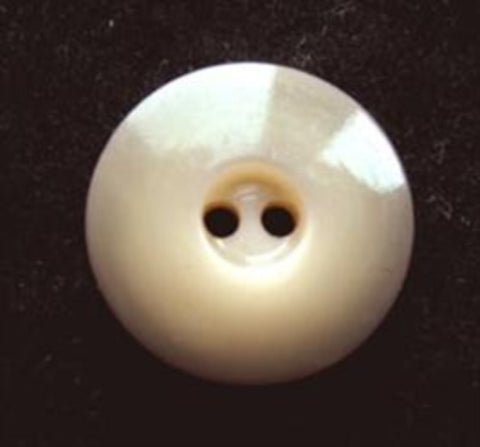 B17930 18mm Tonal Pale Beige Shimmer Centre Gloss 2 Hole Button - Ribbonmoon