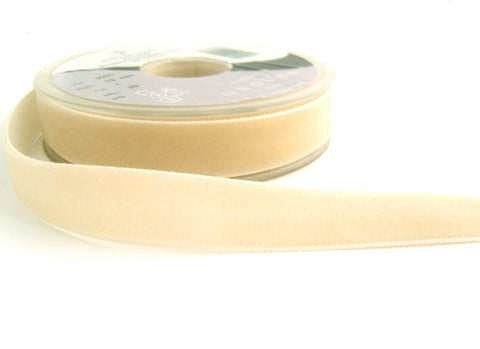 R8943 22mm Beige (Oyster) Nylon Velvet Ribbon by Berisfords