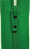 Z3413 YKK 56cm Shamrock Green Nylon No.3 Closed End Zip